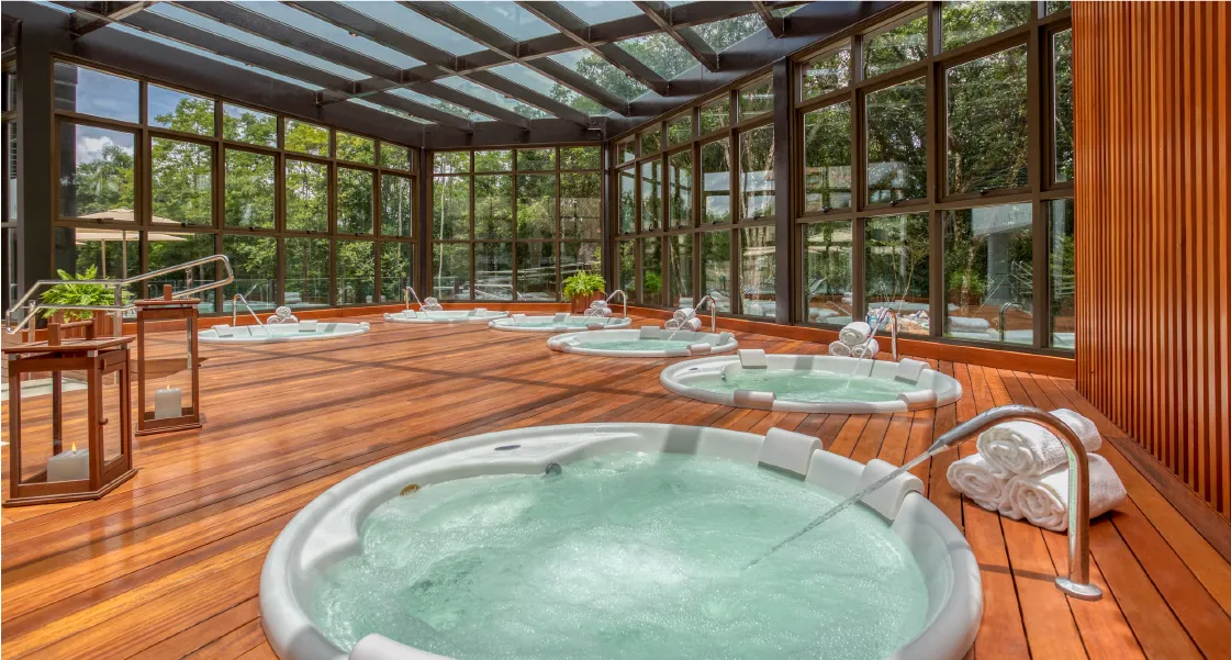 JACUZZIS